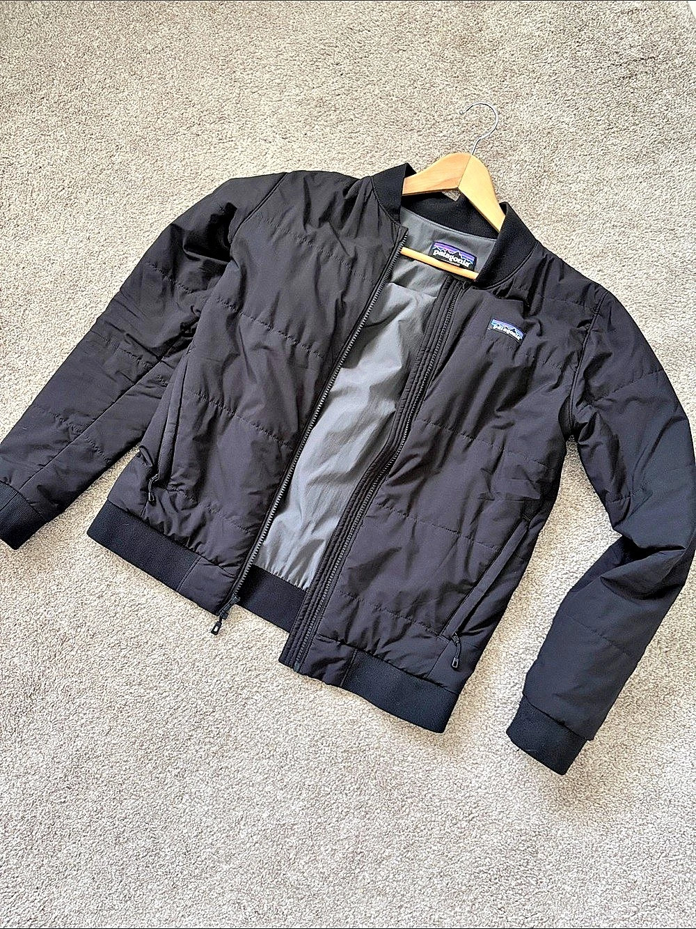 Patagonia Men’s Small Zemer Bomber Black